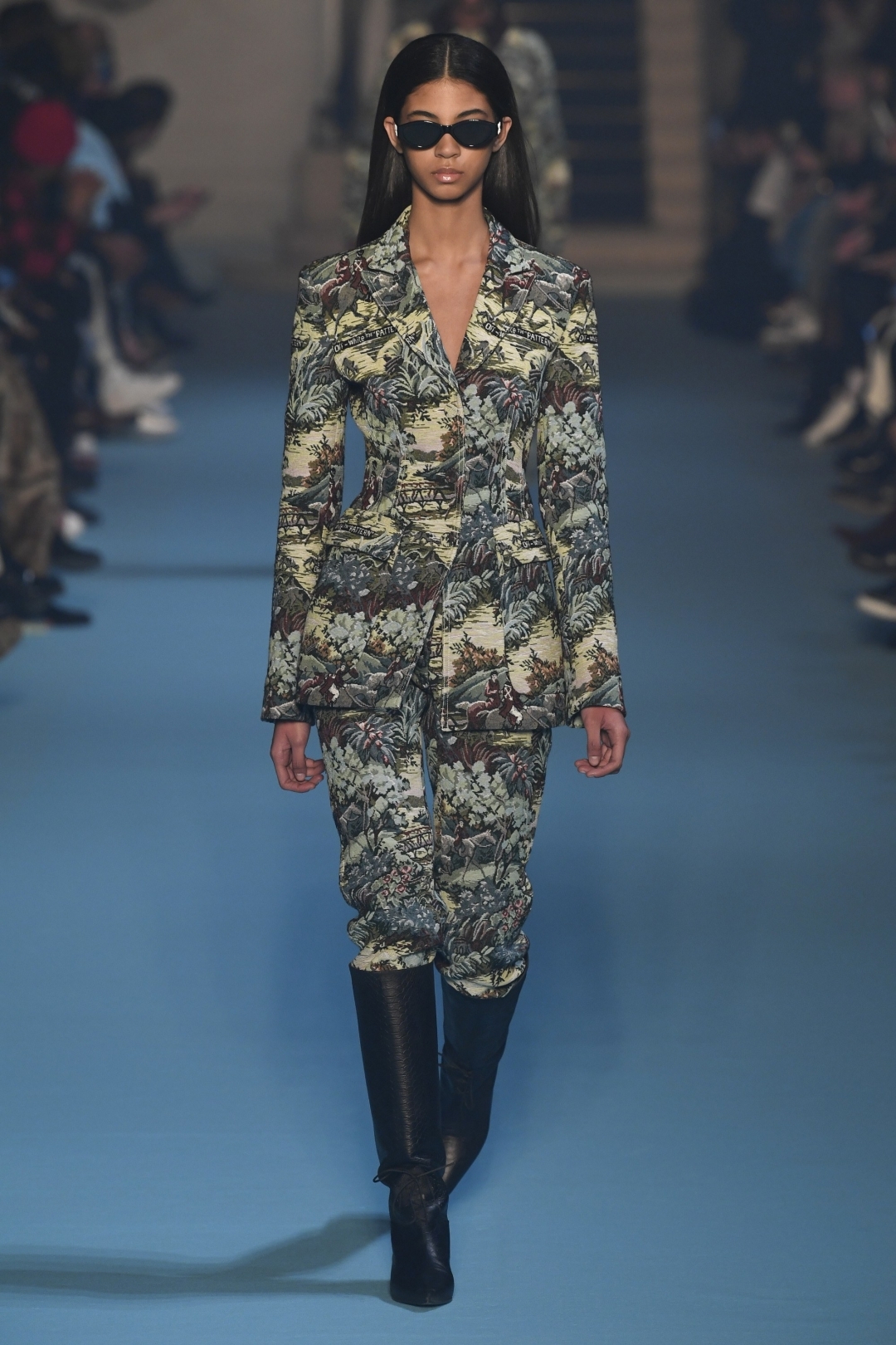 Off-White, осень-зима 2018/19