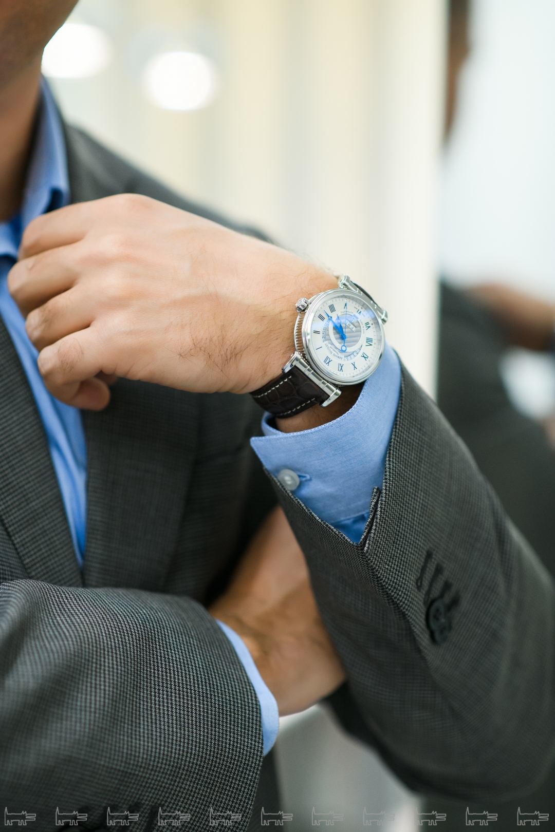 Часы Armand Nicolet, 139 200 руб. («Эталон»)