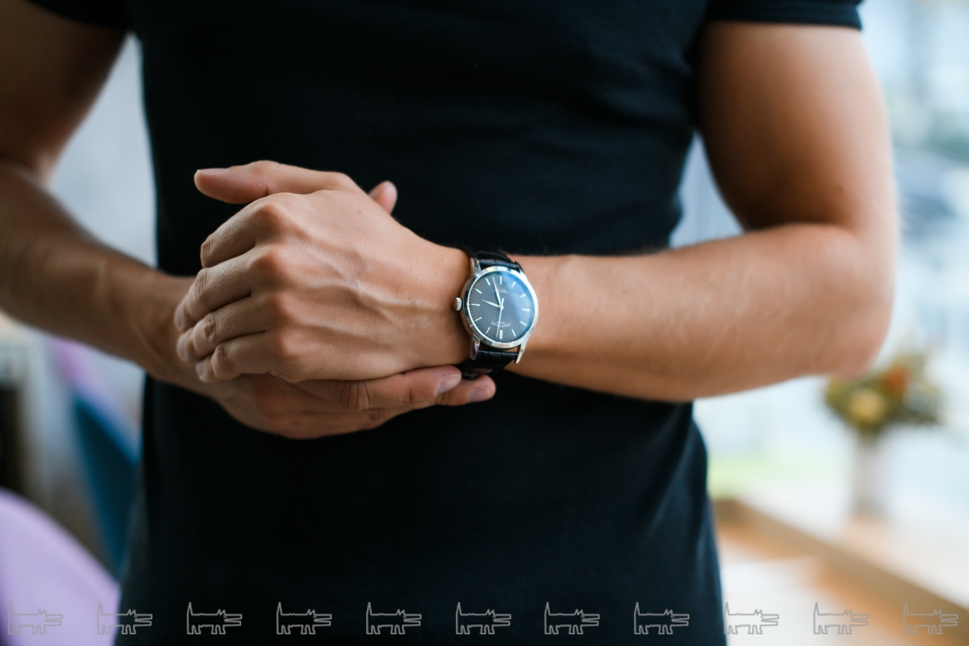 Часы Armand Nicolet, 187 200 руб. («Эталон»)