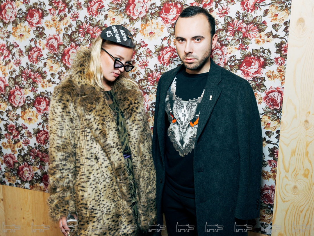 Алина Есенина. Евгений Петров