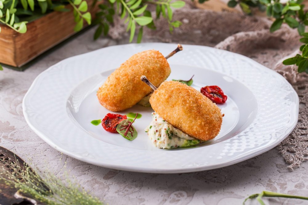 Котлета ново-михайловская с картофельным пюре