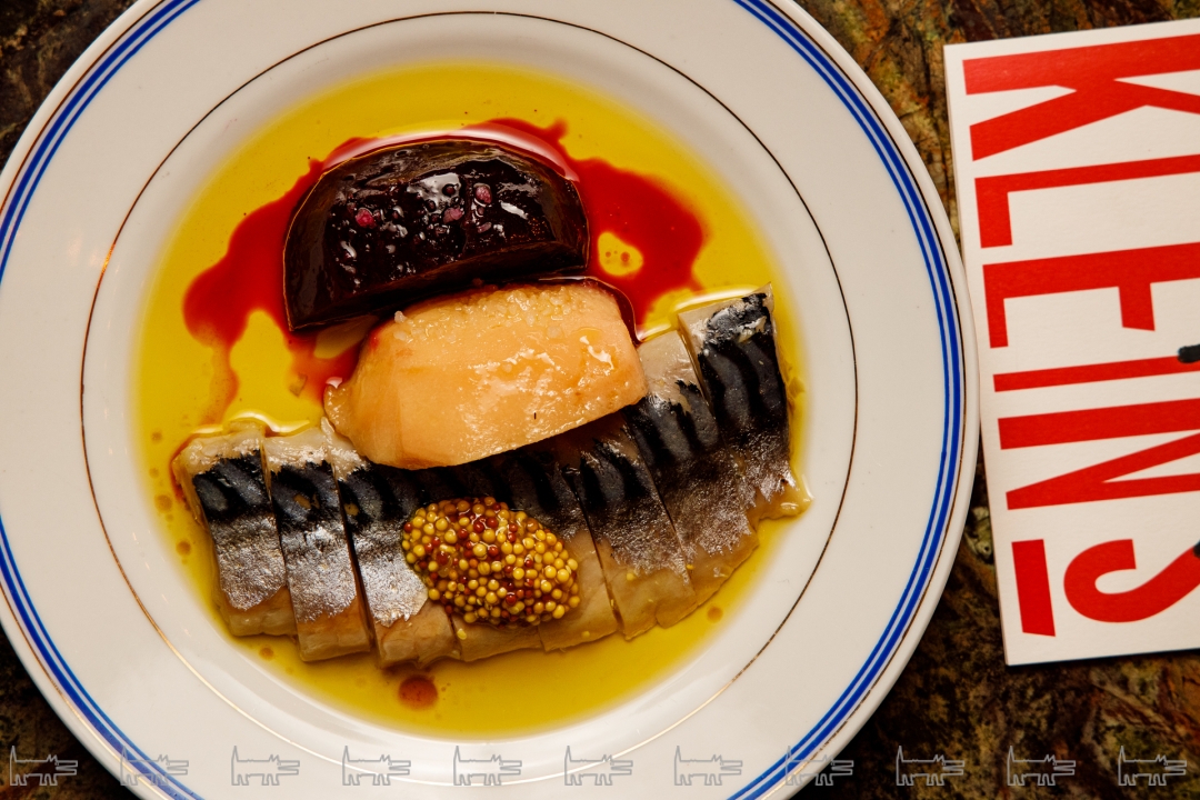 Скумбрия, свекла, айва, горчица