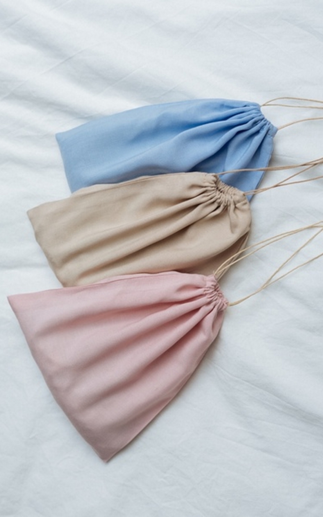 Эко-мешочки Noplasticitsfantastic, созданные в коллаборации с Нелли Недре