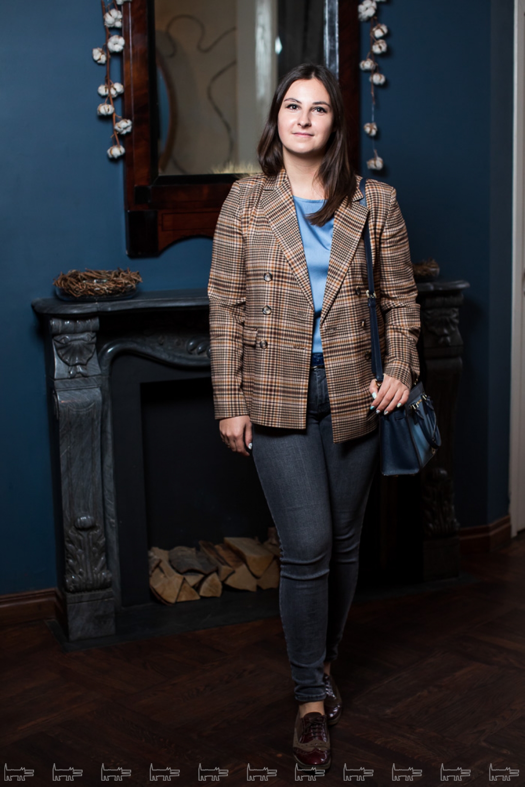 Анна Волгина