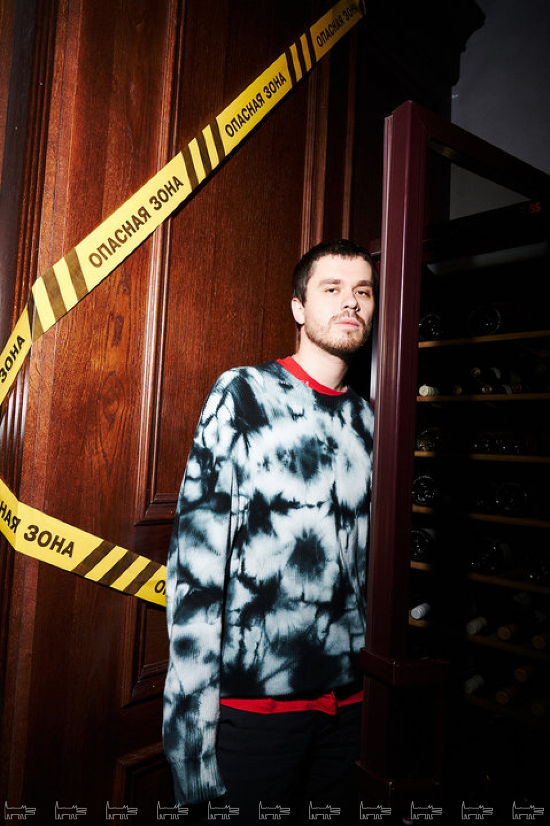 На Михаиле: футболка 424, свитер STUSSY, кроссовки Prada