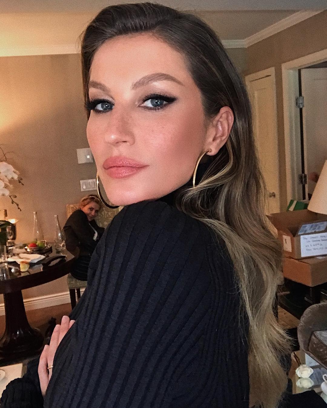 Жизель Бундхен с макияжем от Ханга Ваннго