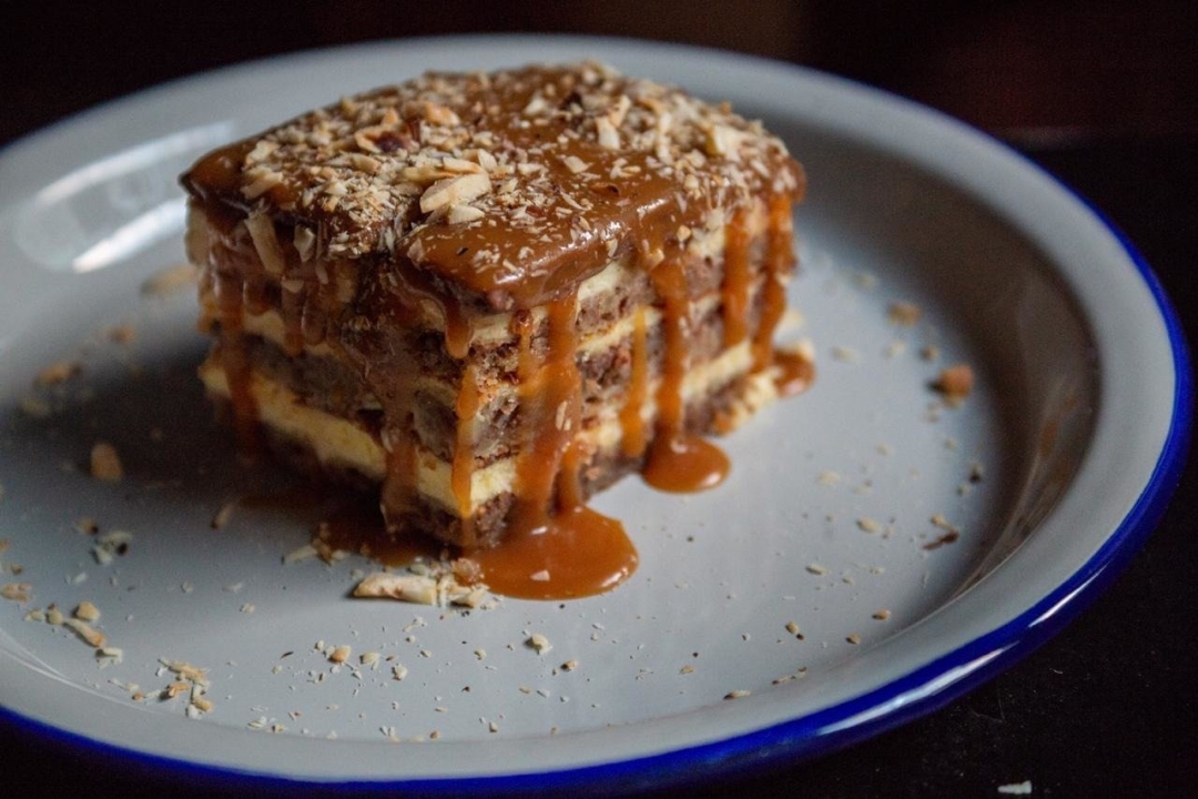 Сырно-шоколадный торт