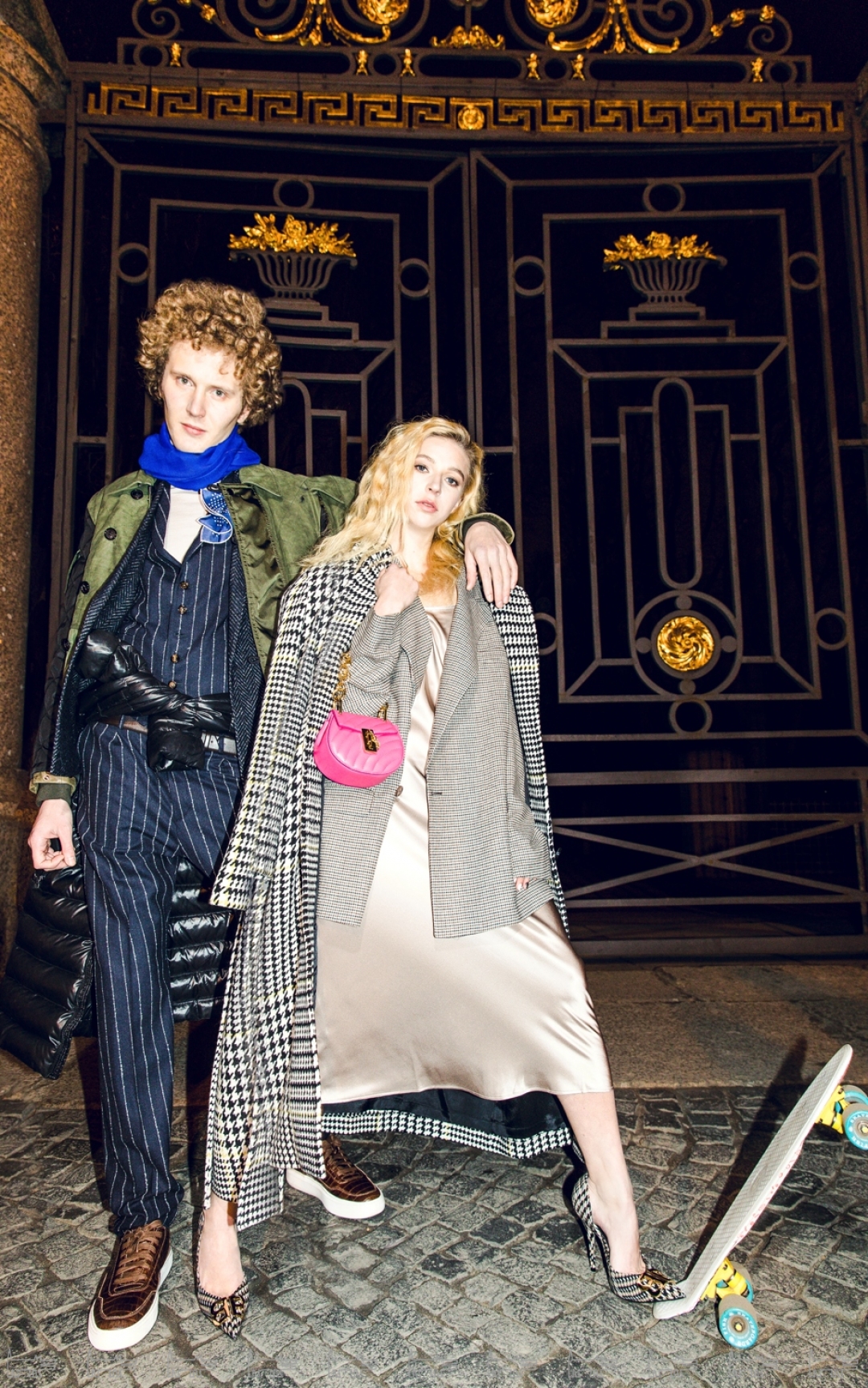 На Стасе: водолазка и шарф Falconeri (Falconeri), куртка Alexander McQueen, пиджак Armani, жилет и брюки Eleventy, платок Tom Ford, пуховик Moncler