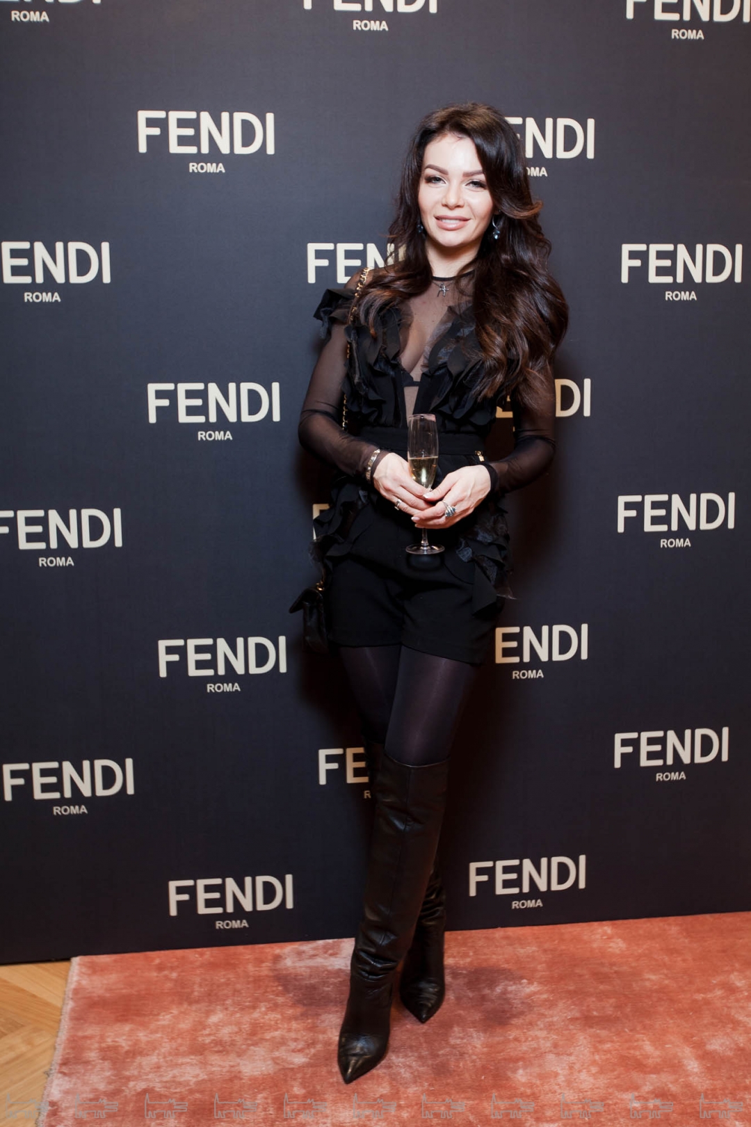 Елена Сушенкова