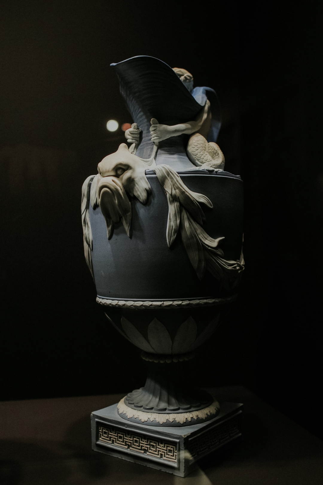 Ваза «Посвящение Нептуну». 1780-е.