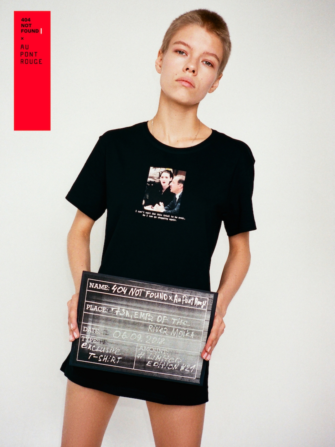 Футболка из коллаборации петербургского бренда 404 NOT FOUND и универмага Au Pont Rouge со снимком Вайноны Райдер