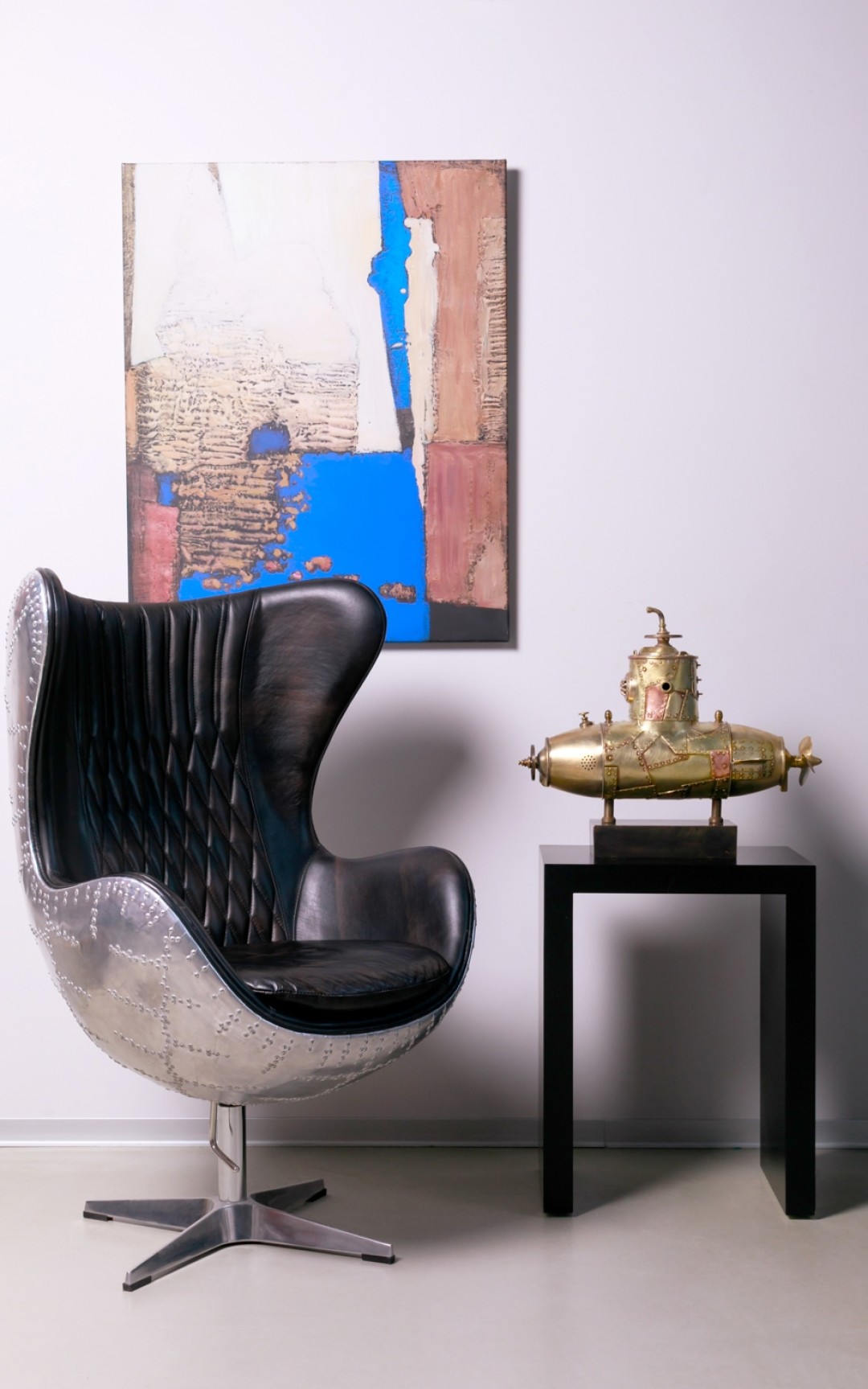 Скульптура «Подводная лодка», 239 000 руб.