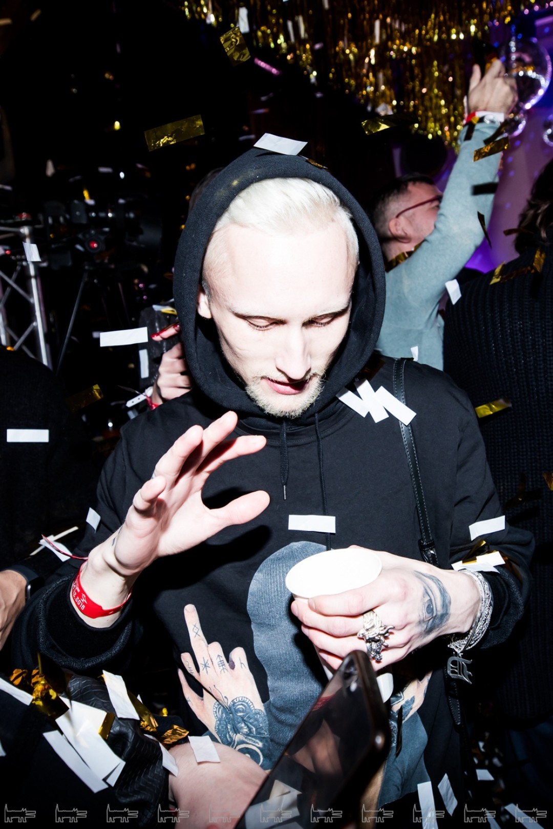 Дмитрий Попов