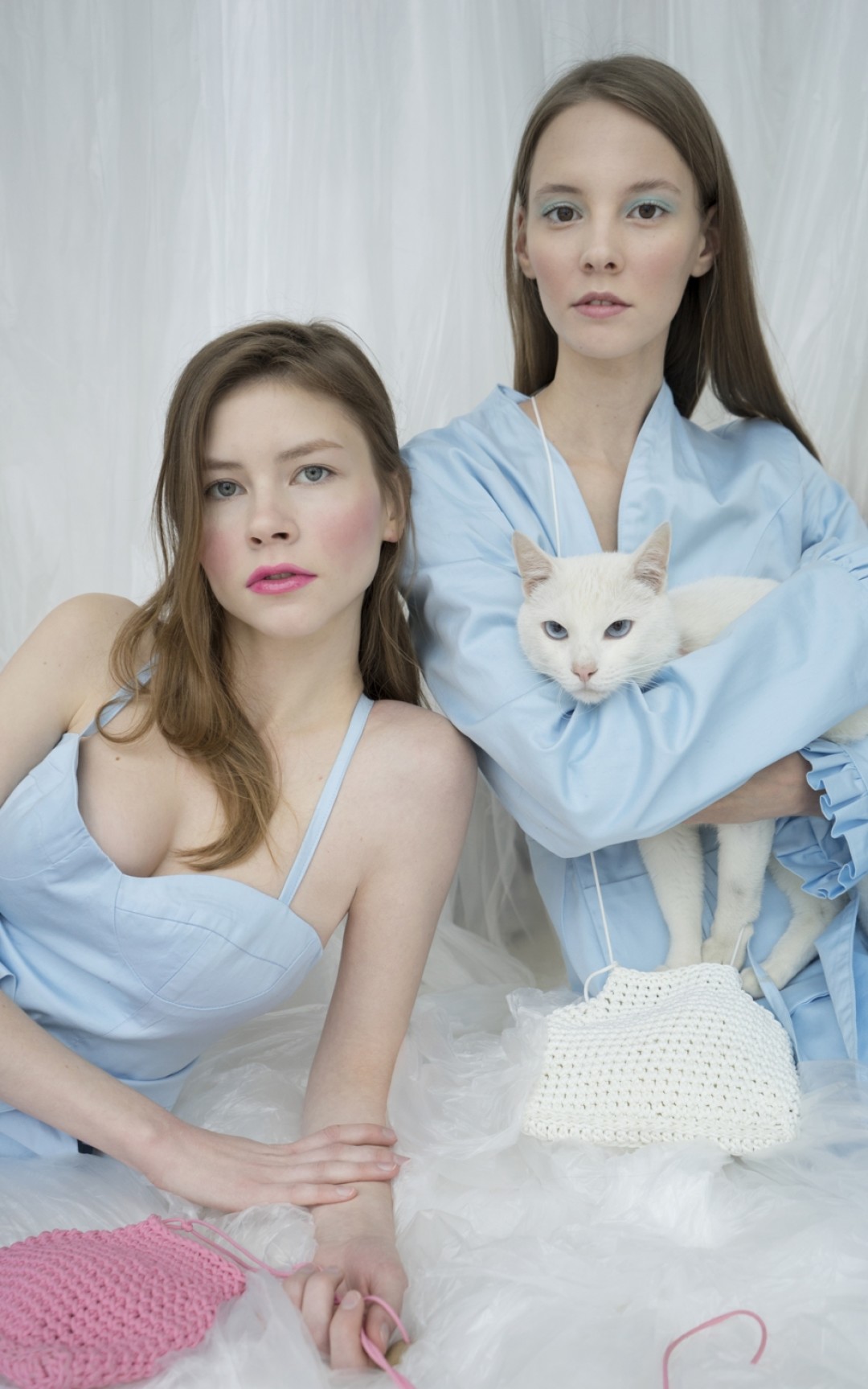 Дарья Обрезкова, модель, и Виктория Гордеева, художник, сооснователь Linia