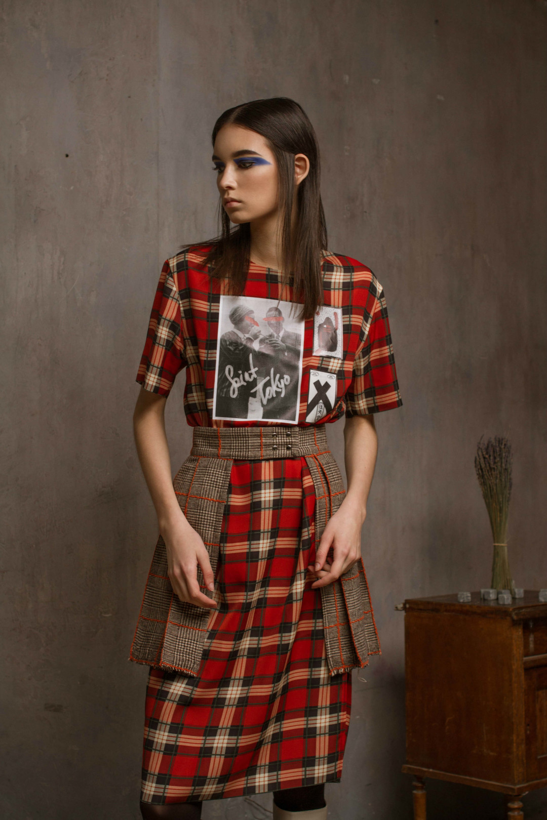 Платье Saint-Tokyo, 13 312 рублей (вместо 17 750 рублей)