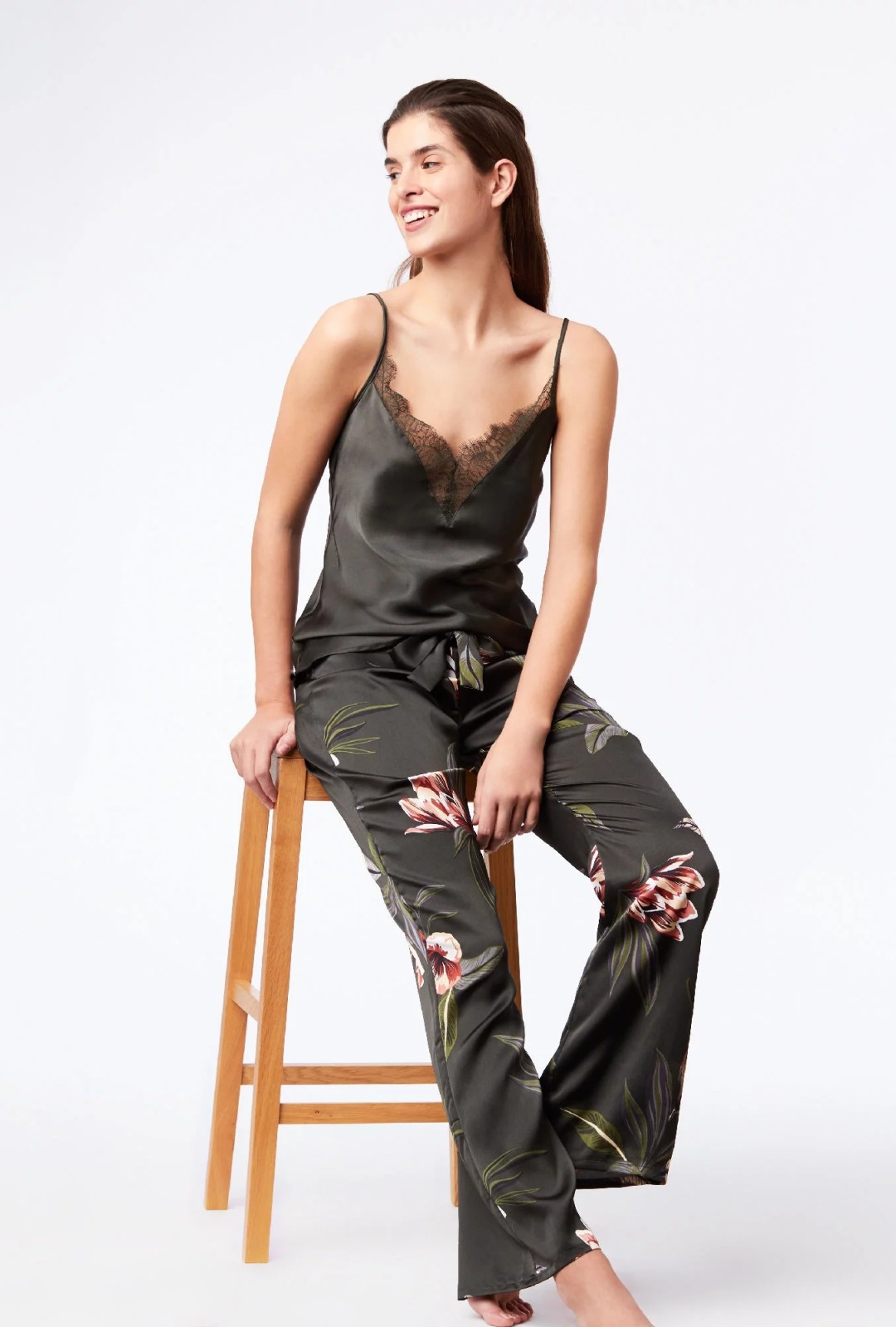 Женская пижама Etam, 6290 рублей (Etam)