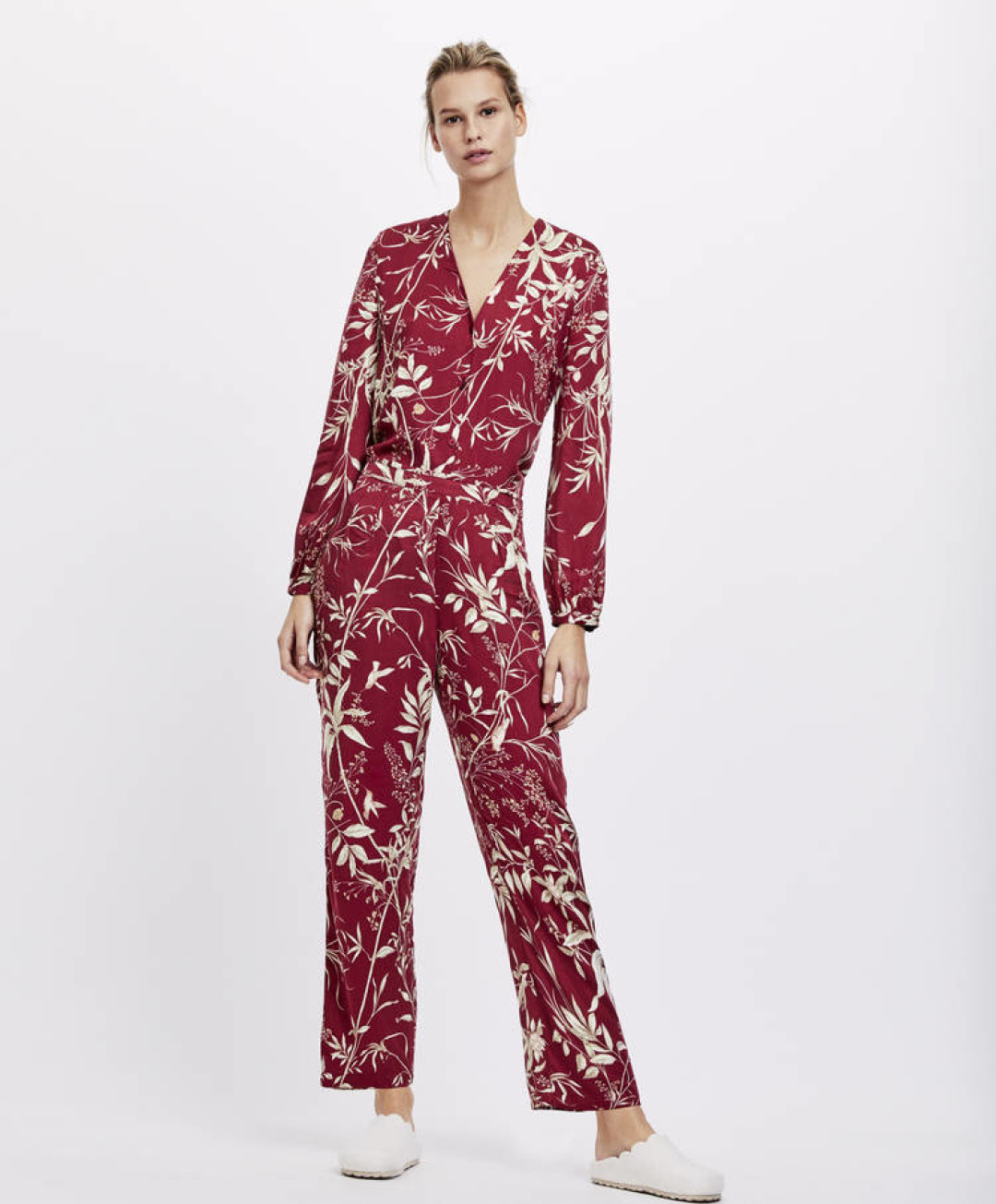 Женская пижама Oysho, 4598 рублей (Oysho)