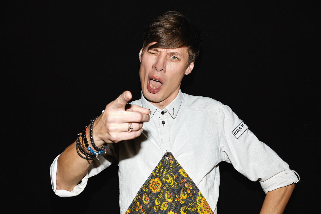 Александр Николаенко