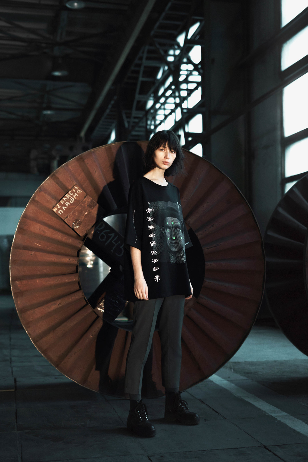 Коллекция Pokras Lampas Official с портретом Маяковского