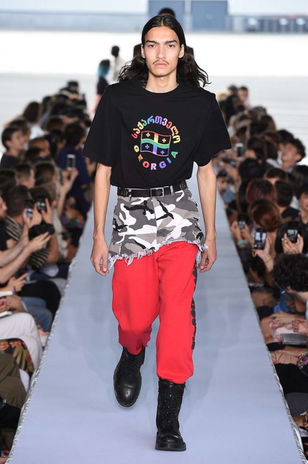 Vetements Футболка Купить Оригинал