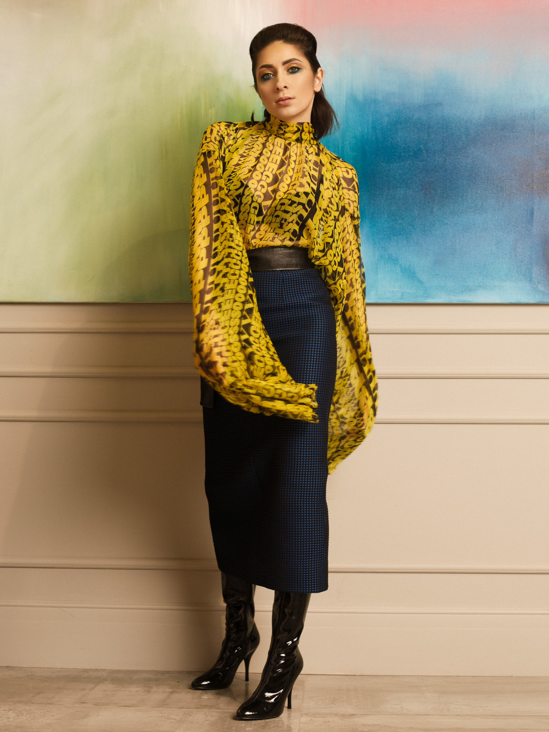 блузка Roma Uvarov Design, юбка Viva Vox (бутик Milo Concept Space)