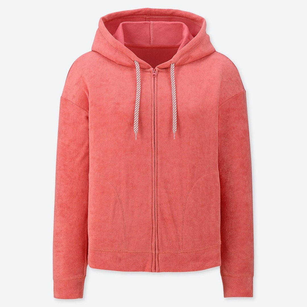 Женская толстовка AIRism, длинный рукав, 1999 руб.