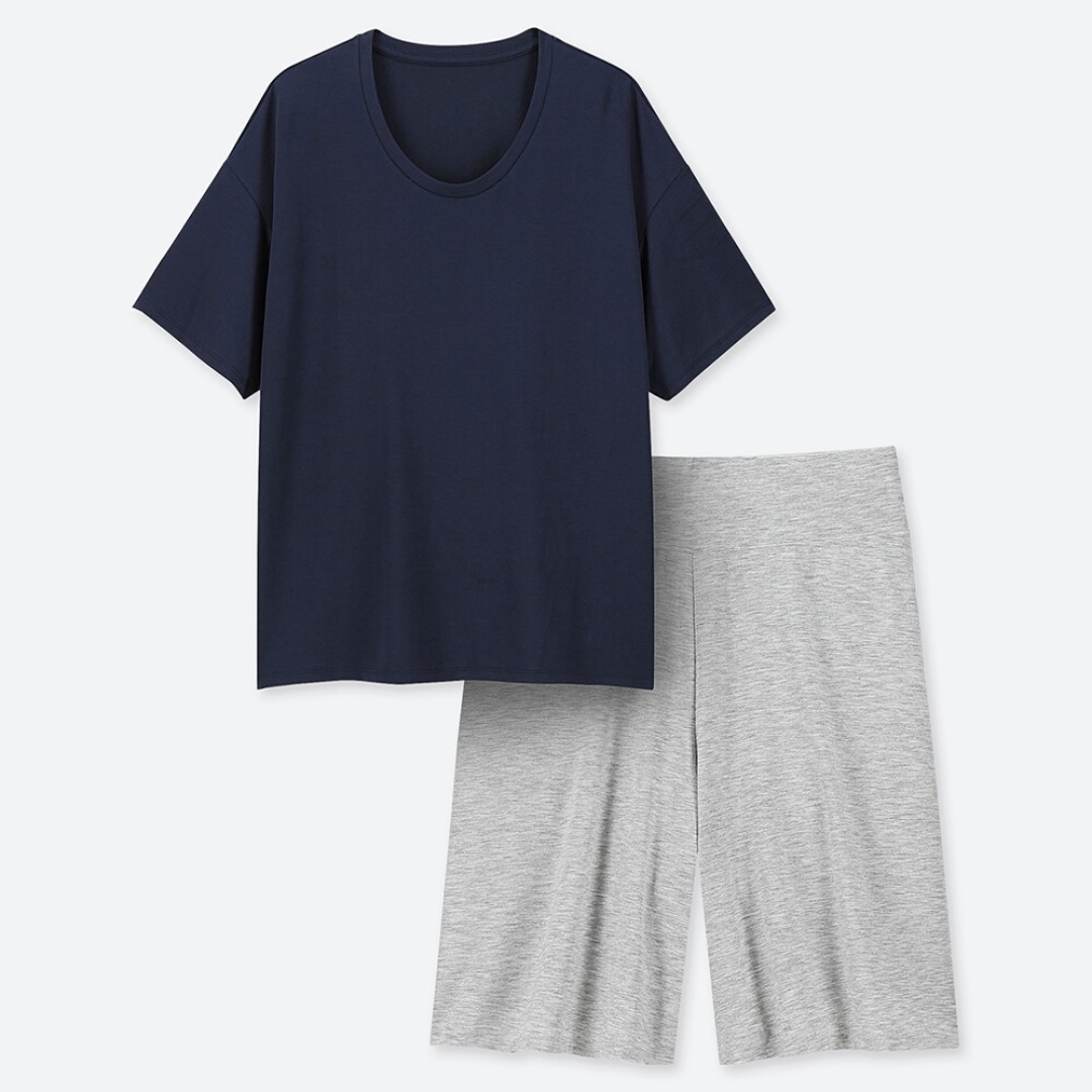 AIRism женский комплект одежды: блузка, брюки, 1999 руб.