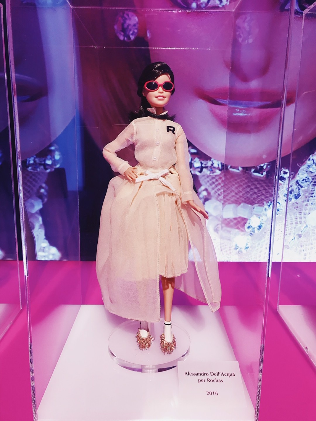 Barbie в интерпретации Rochas