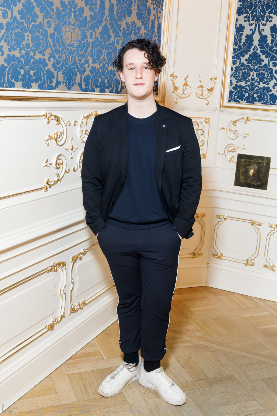 Николас Маккей