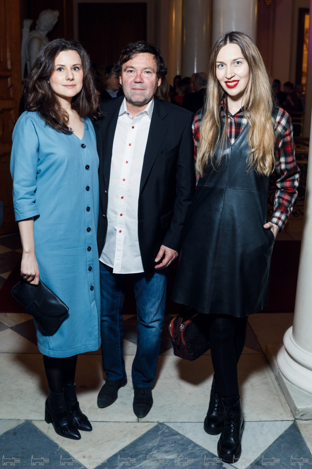 Саша Карпова. Маша Кац, Жан Габриэль Аркерос