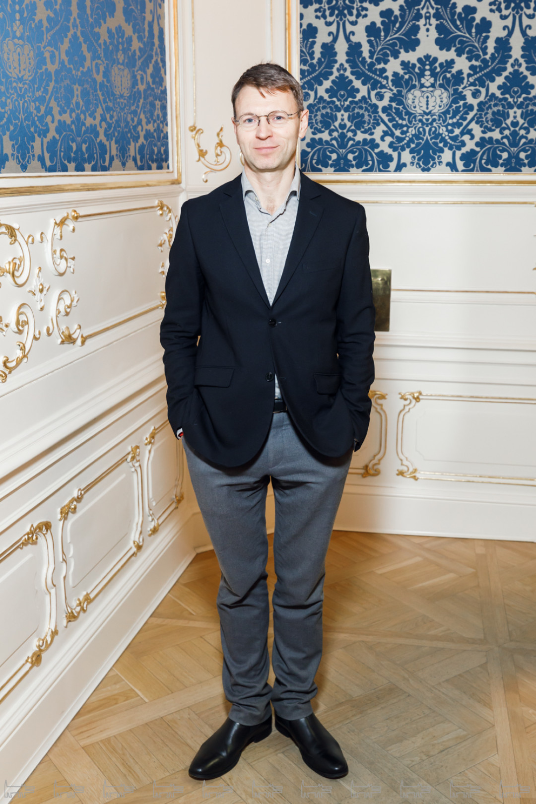 Виталий Котов