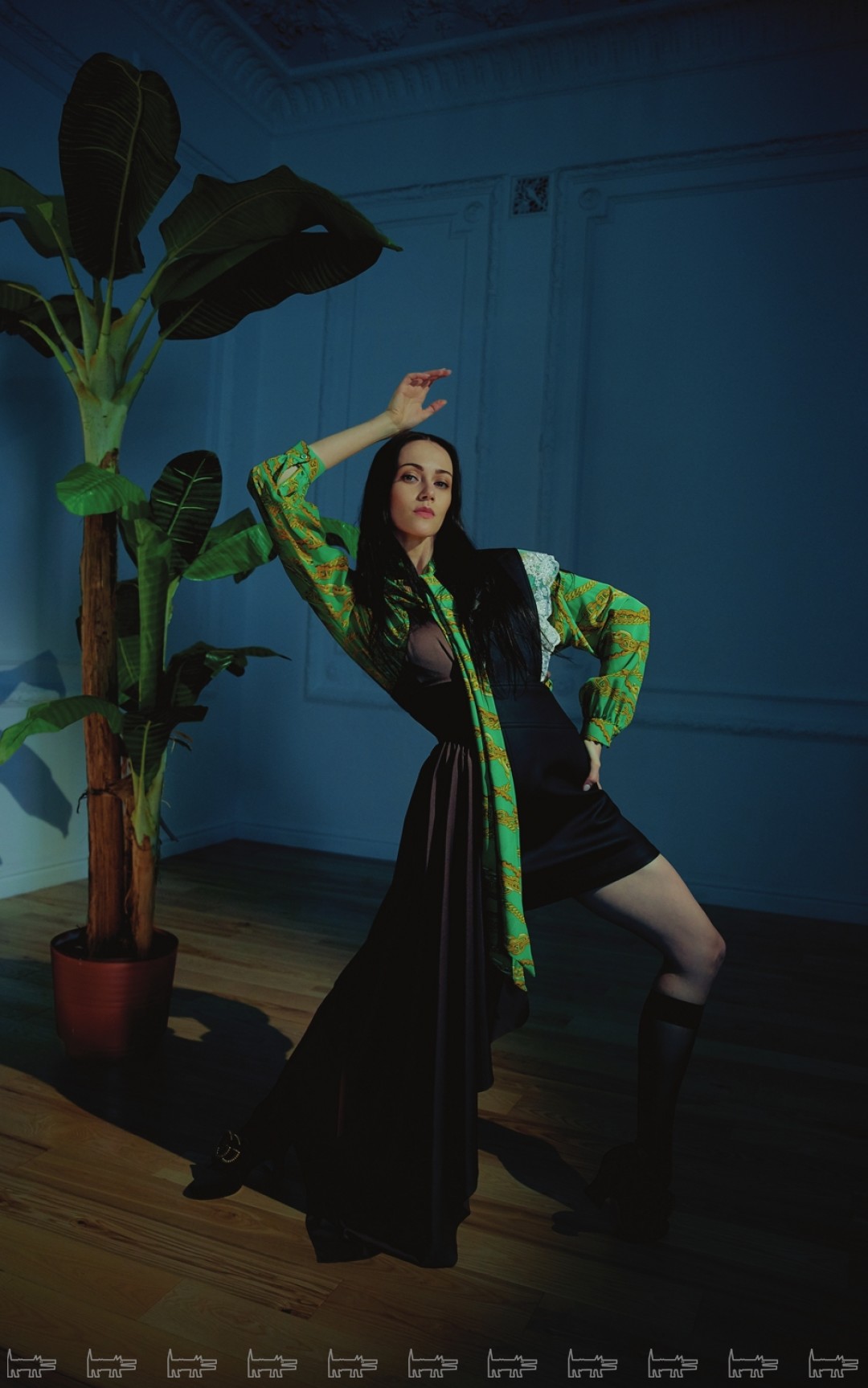 Надежда Батоева Блуза Balenciaga (ДЛТ), платье Sorry, I’m not (Sorry, I’m not), гольфы Prada (Prada), туфли Gucci (Gucci)