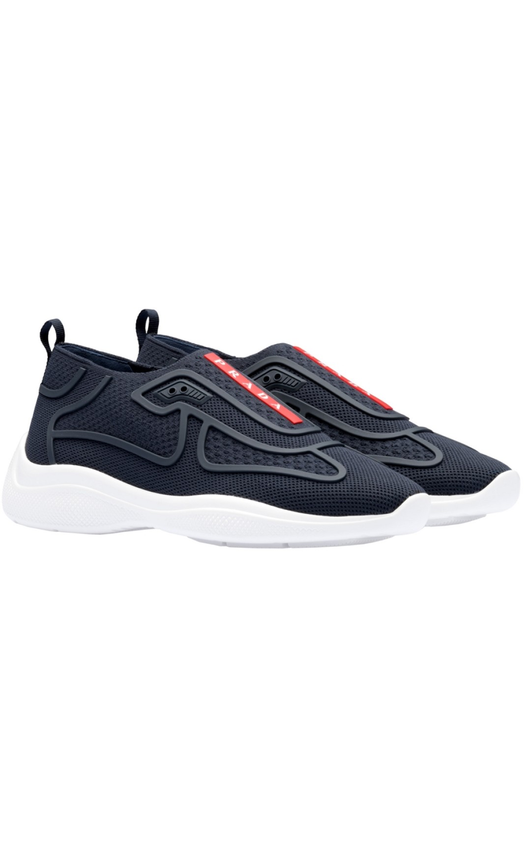 Женские кроссовки Prada, 46 400 рублей (Prada)