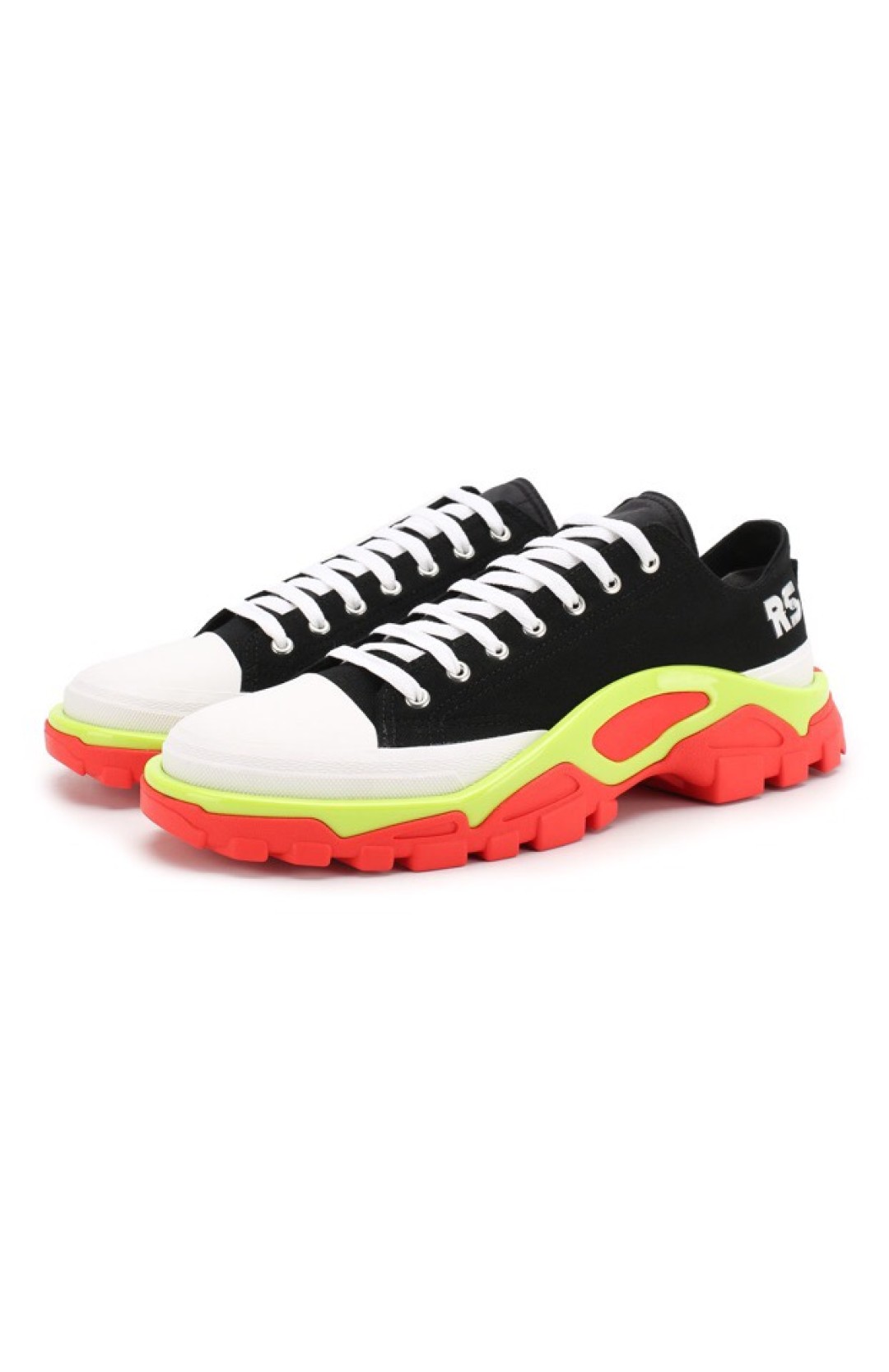 Мужские кроссовки adidas by Raf Simons, 32 400 рублей (ДЛТ)