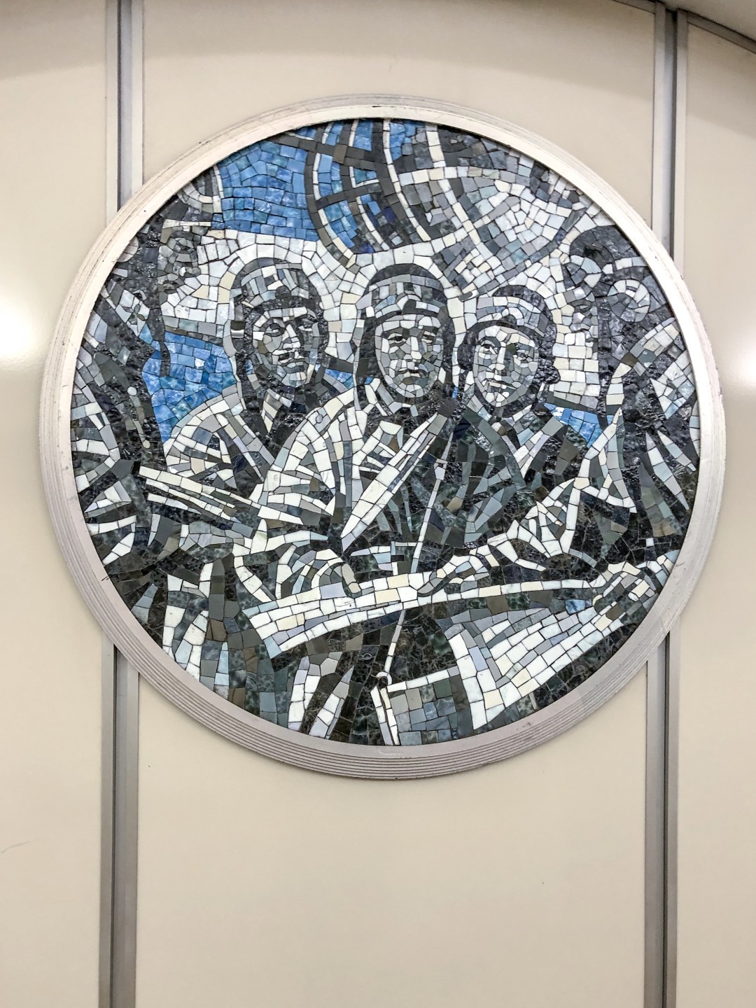 метро комендантский пр