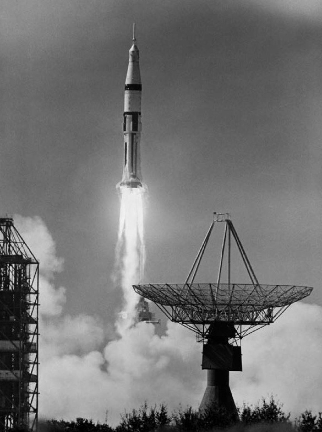 Старт ракеты-носителя «Сатурн-1Б» с космическим кораблем «Аполлон-7», состоявшийся 1 октября 1968 года