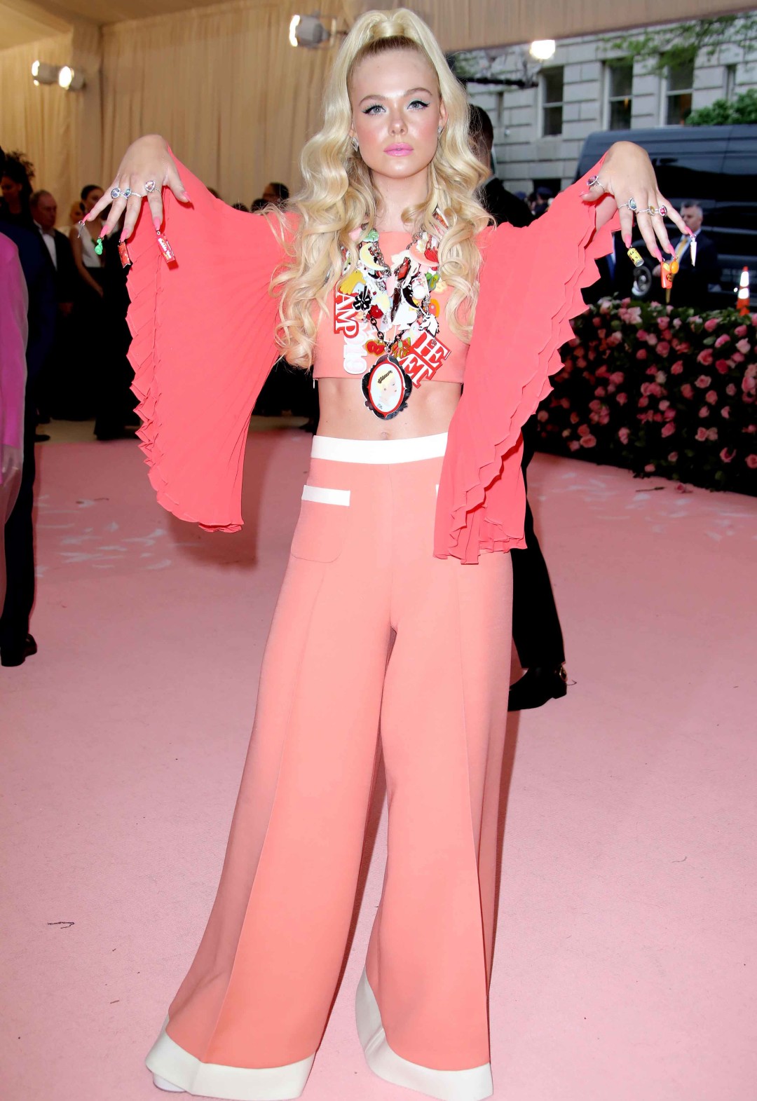 Эль Фаннинг в Miu Miu