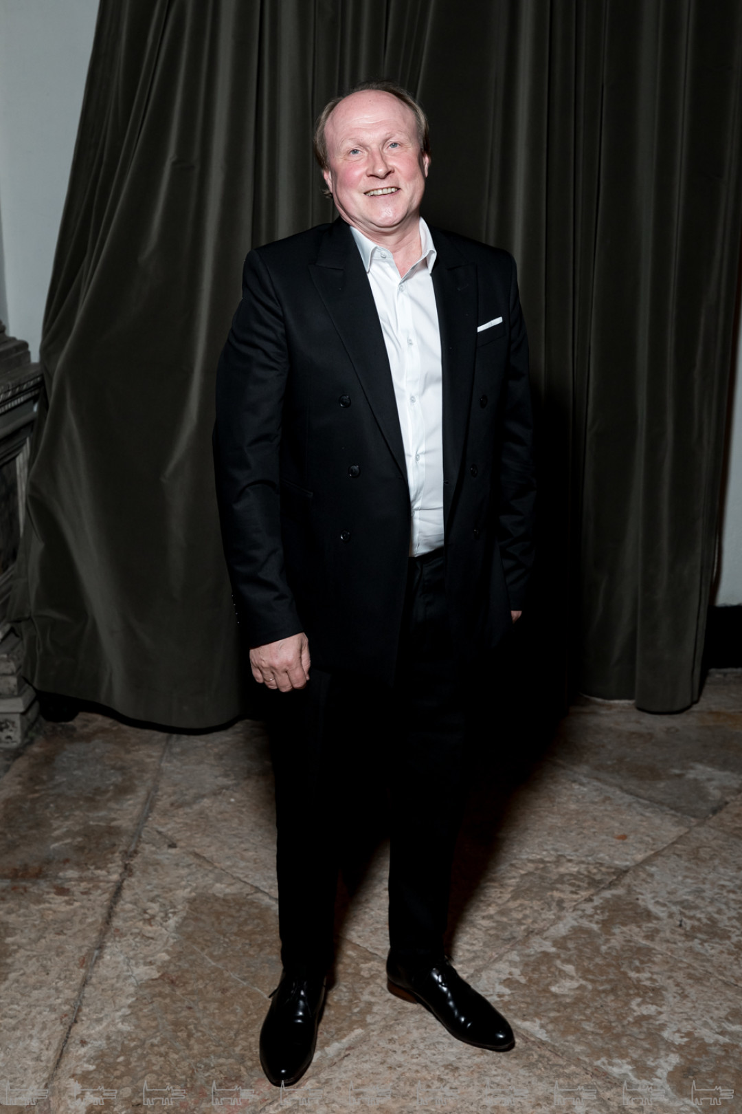 Владимир Толстой