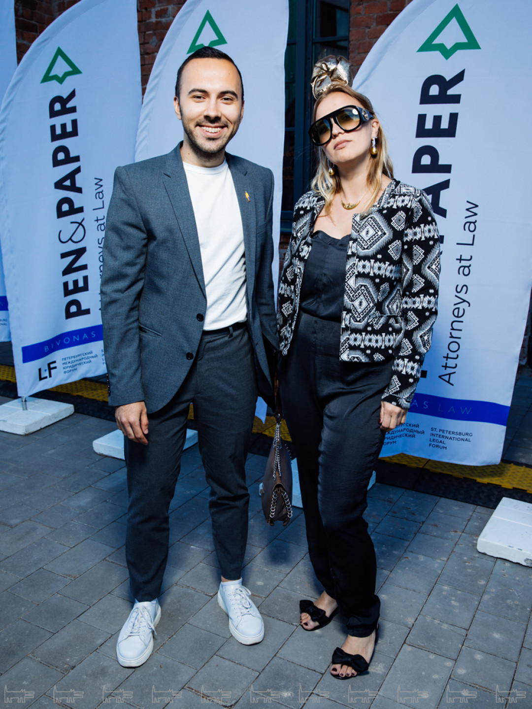 Алина Есенина. Евгений Петров