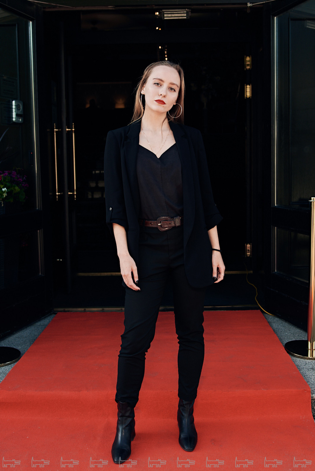 Анна Передня