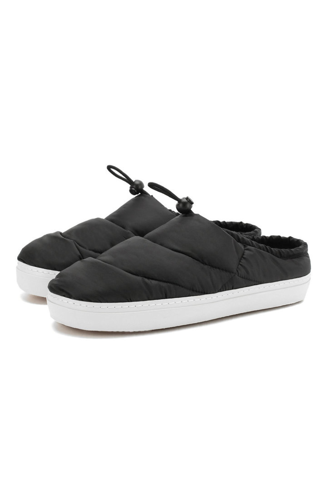 Шлепанцы MAISON MARGIELA, 25 850 рублей (старая цена 36 950 рублей)