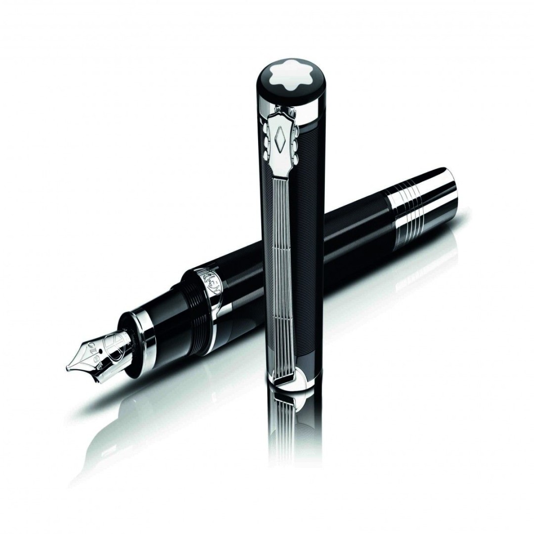 Перьевая ручка John Lennon Special Edition в подарочной коробке с виниловой пластинкой, 58 900 руб. Корпус ручки, выполненный из черной драгоценной