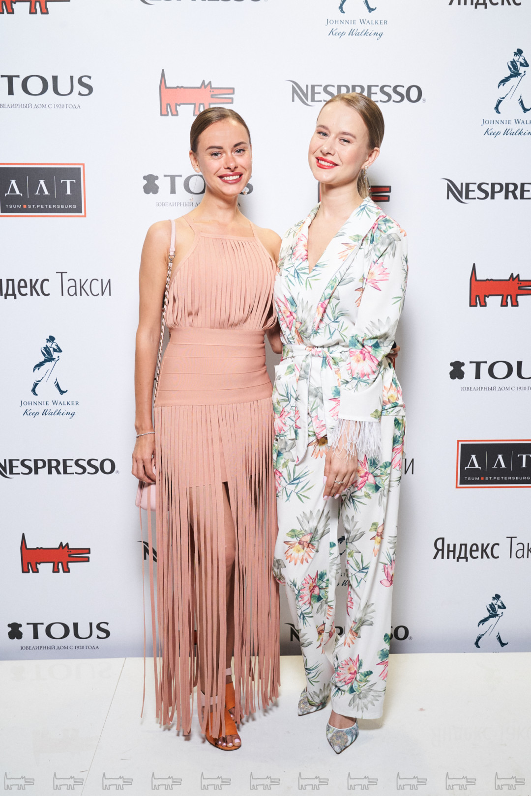 Оксана Никитина, Юлия Никитина