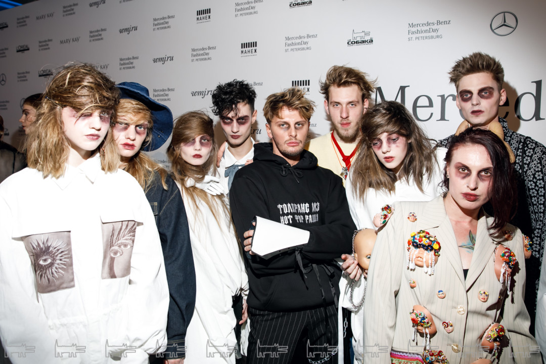 Показ Roma Uvarov Design в рамках конкурса «Новые имена в моде-2018» на Mercedes-Benz Fashion Day в Петербурге