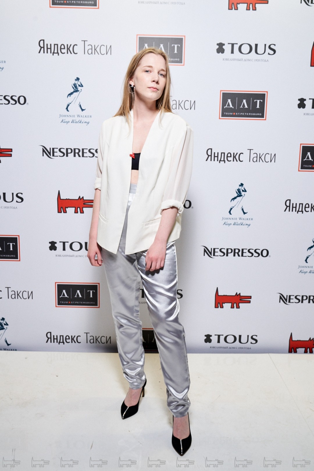 Полина Хвостова