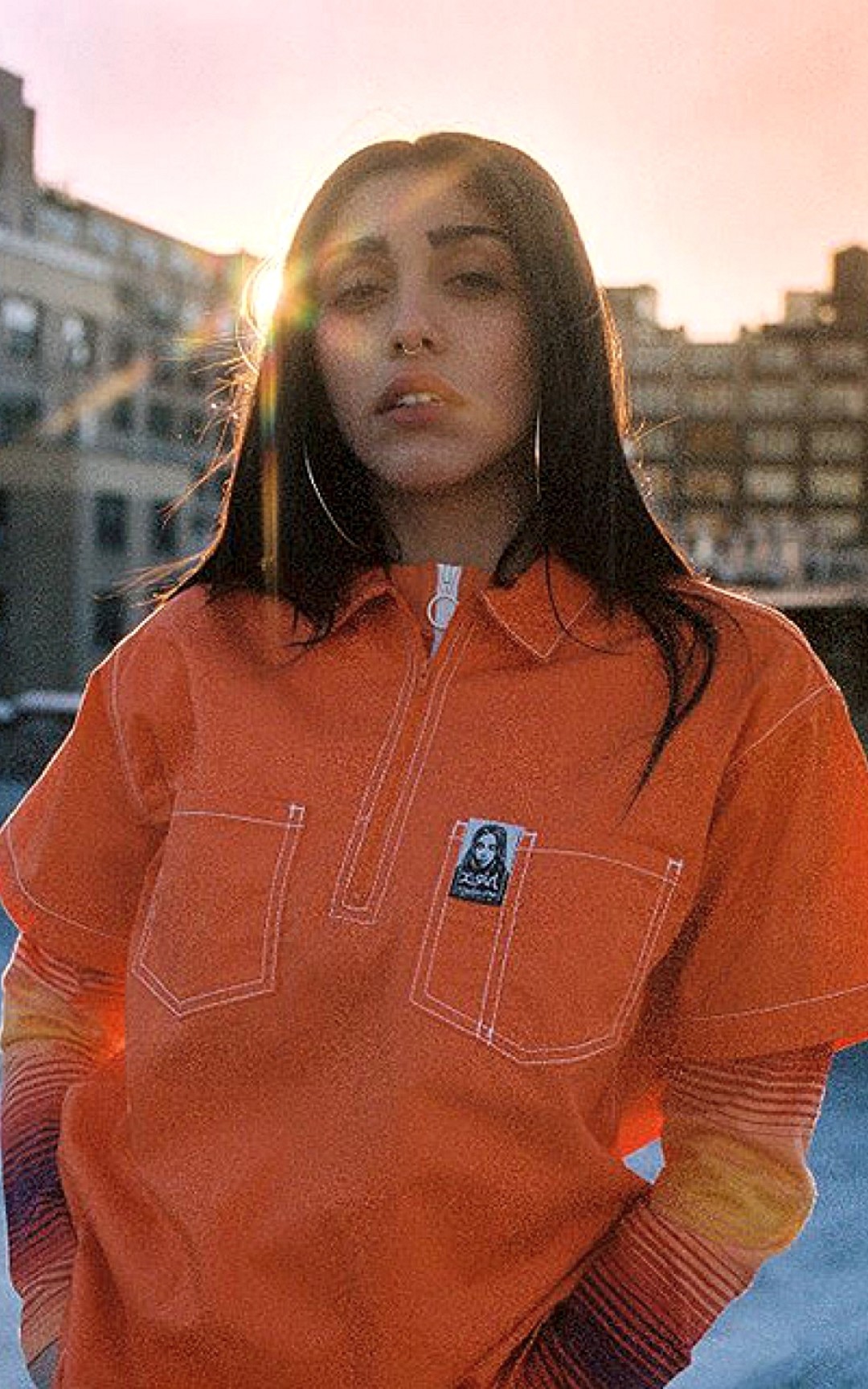 Лурдес Леон в лукбуке бренда уличной одежды MadeMe X-Girl