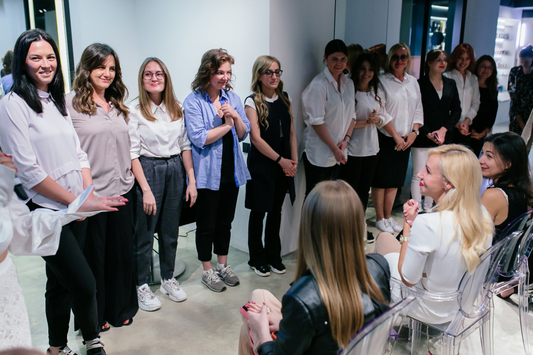 команда authentica club grange