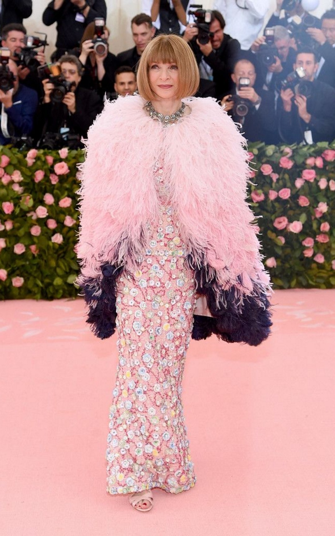 Анна Винтур в Giorgio Armani на Met Gala-2019