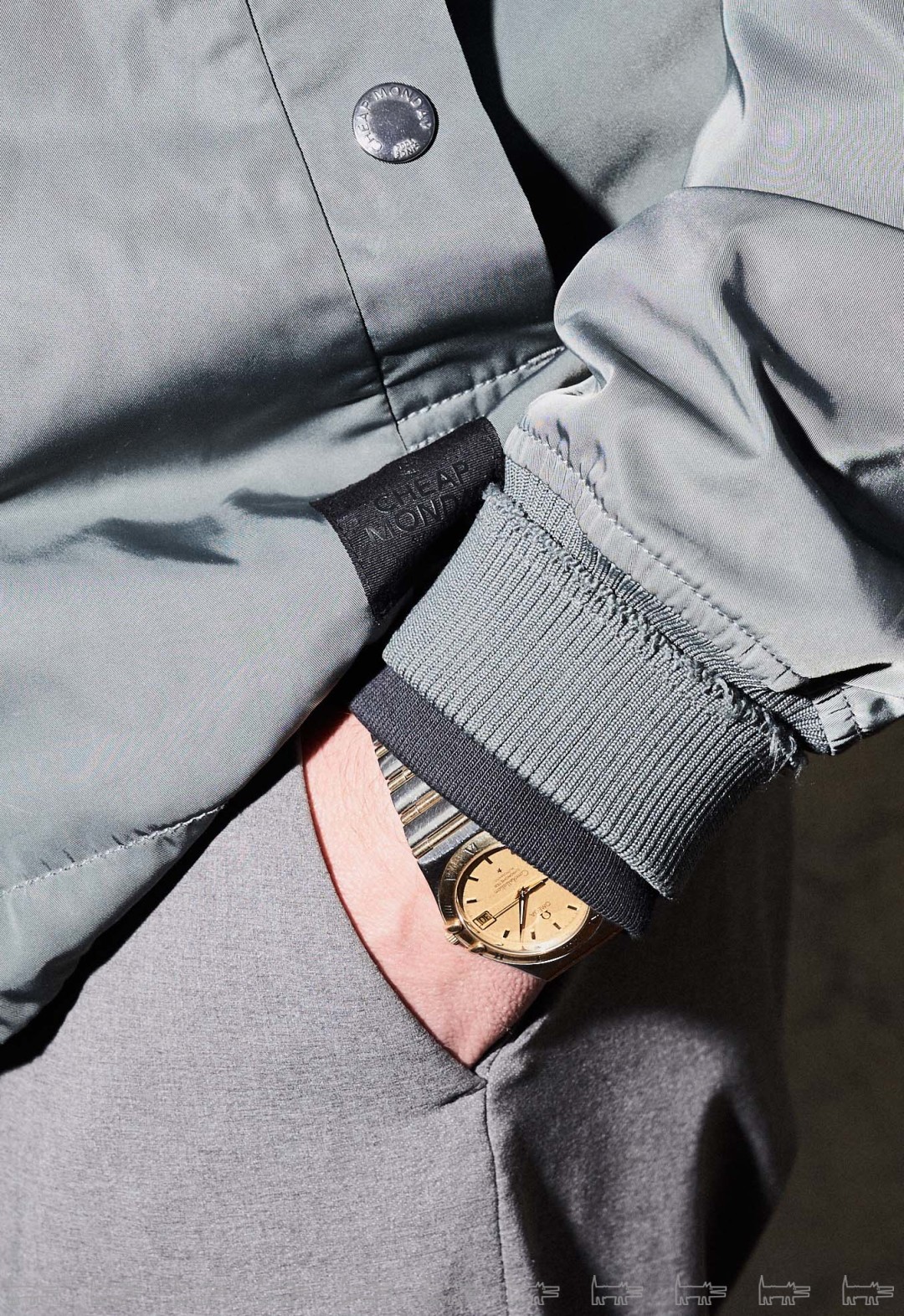 На Игоре: куртка Cheap Monday, штаны UNIQLO, часы Omega