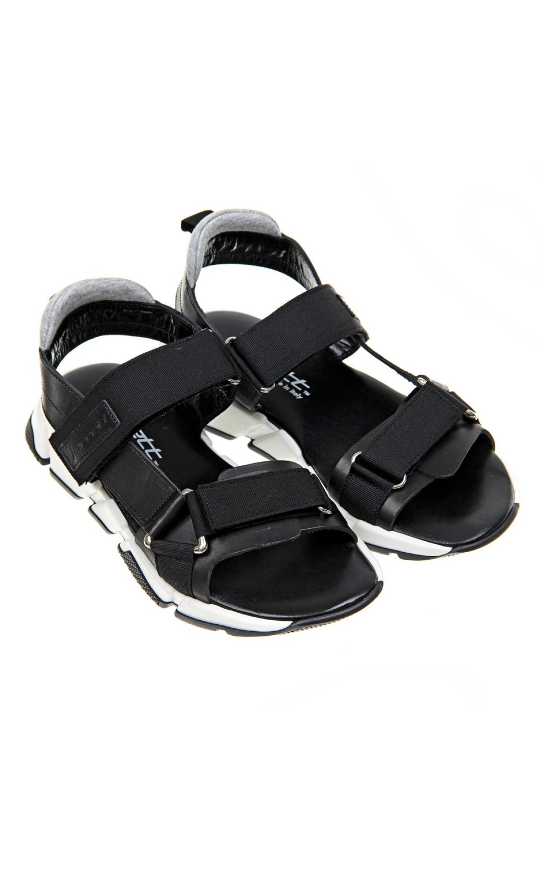 Сандалии для мальчика Jarrett, 7199 рублей («Кенгуру»)